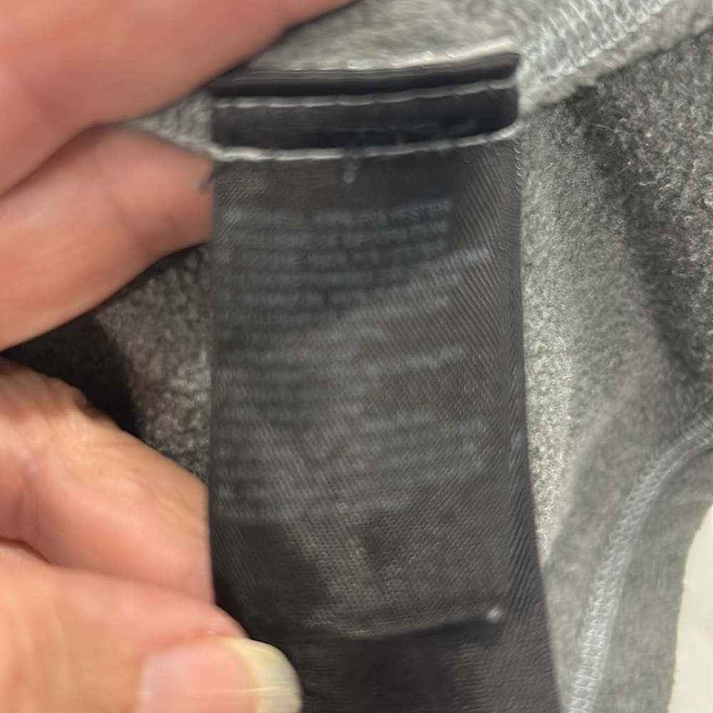 The North Face Gray Fleece Quarter Zip Jacket. Size XL (960) - Picture 10 of 12